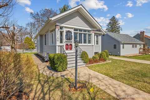 Tiny photo for 92 Hawley Avenue, West Dundee, IL 60118 (MLS # 12610522)