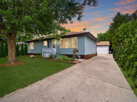 422 Damen Street Marengo IL 60152