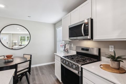 Tiny photo for 2320 Noble Lane, Yorkville, IL 60560 (MLS # 12519404)