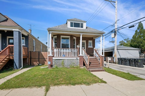 Tiny photo for 2342 N Lowell Avenue, Chicago, IL 60639 (MLS # 12739797)