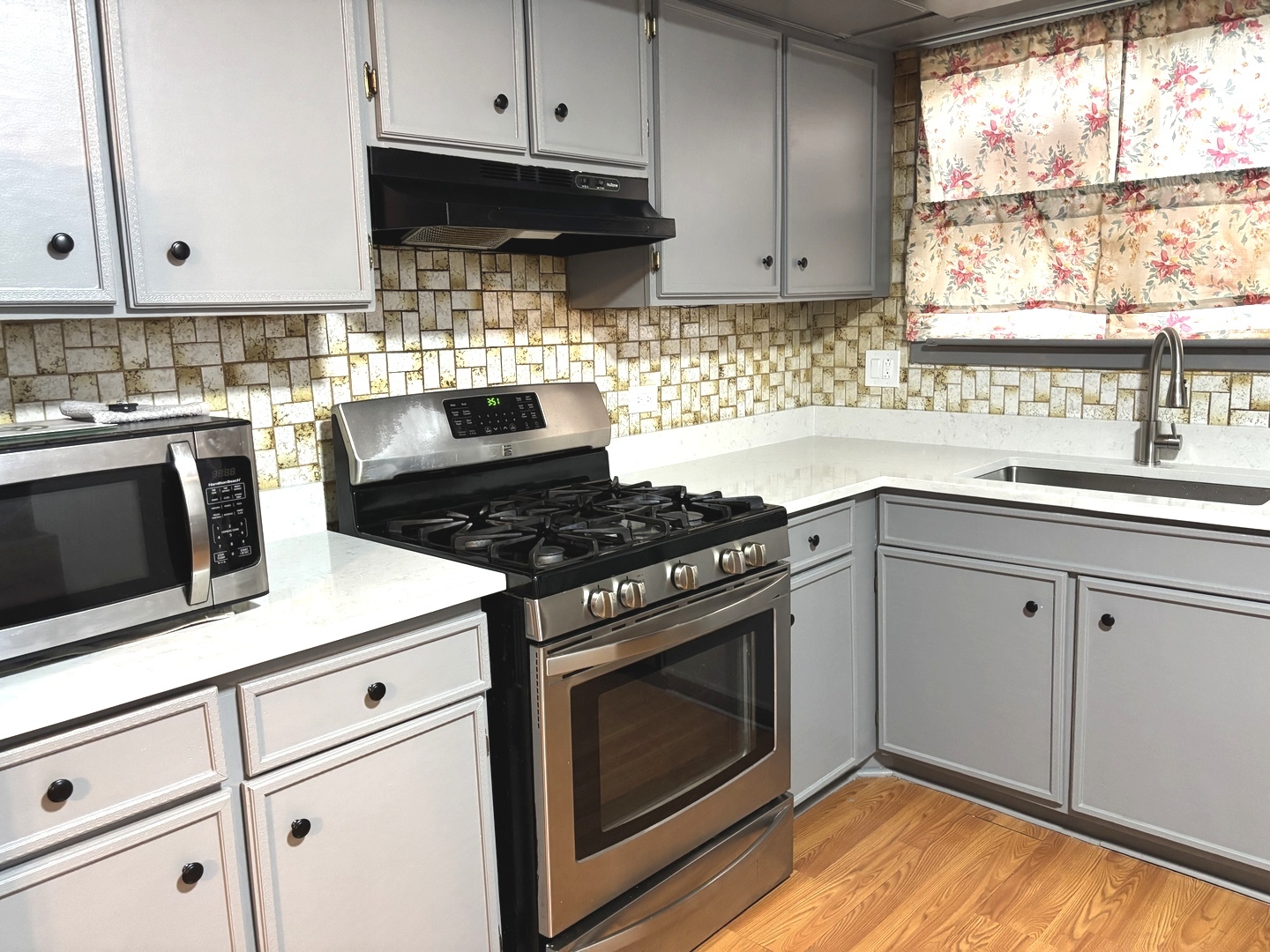 495 McHENRY Road 1B