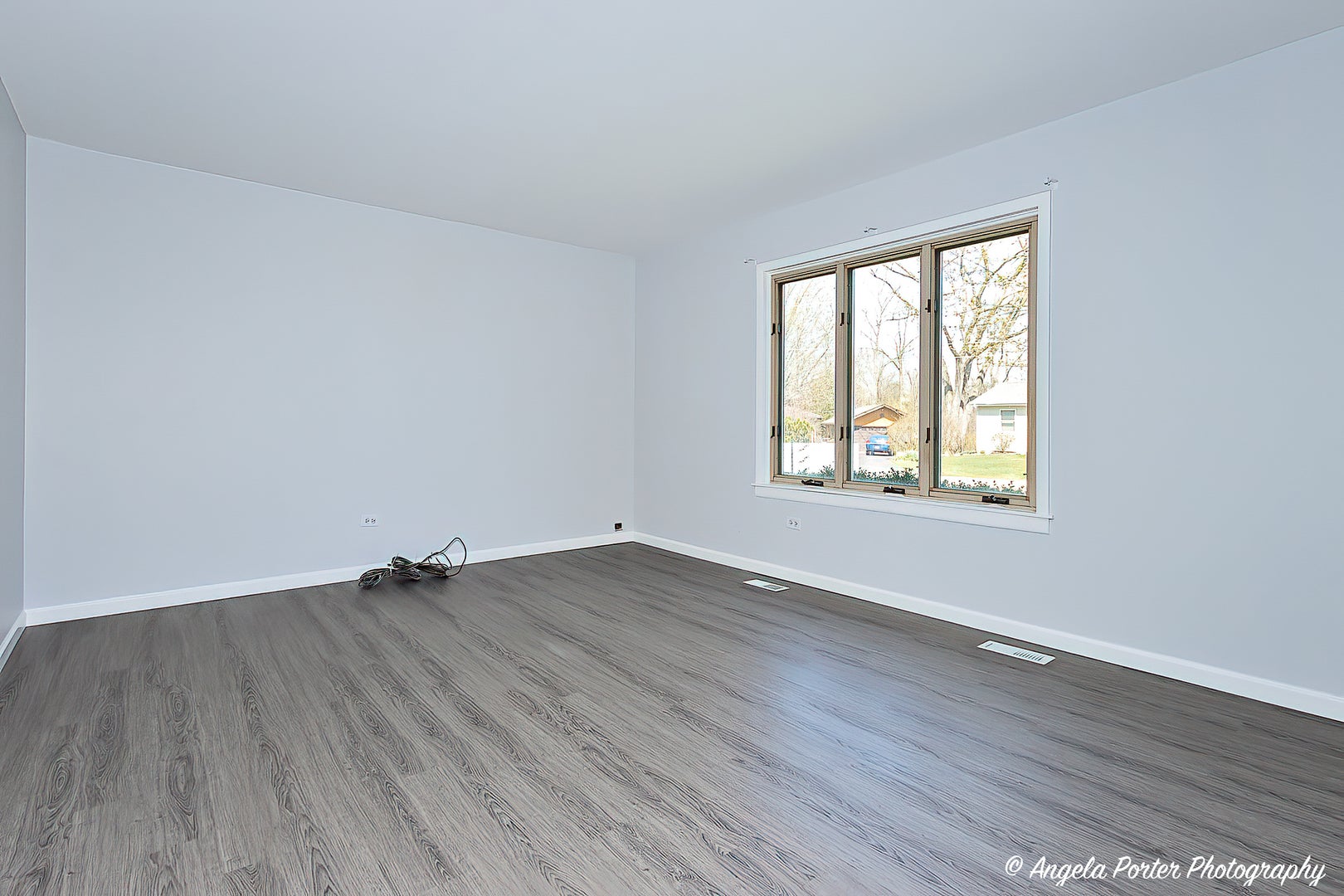 1811 Hazelwood Drive