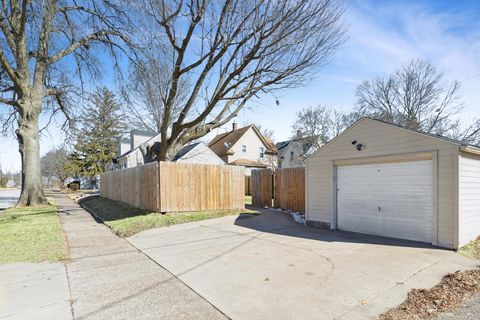Tiny photo for 2800 15th Street, Moline, IL 61265 (MLS # 12589128)