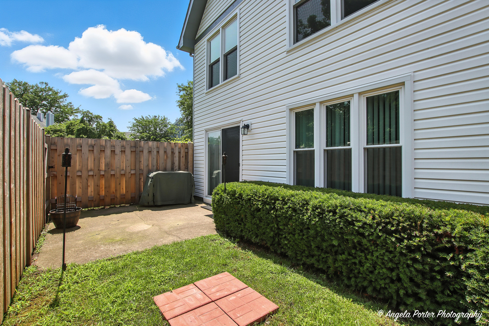 1512 Fernwood Court