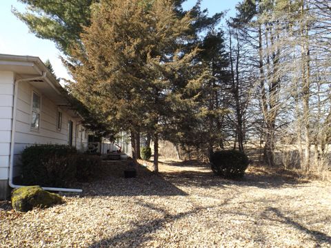Tiny photo for 1804 Kelly Court, Rock Falls, IL 61071 (MLS # 12592228)
