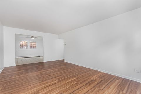 Tiny photo for 1511 W BIRCHWOOD Avenue #1F, Chicago, IL 60626 (MLS # 12498915)