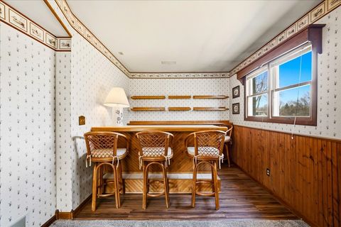 Tiny photo for 916 W JOLIET Highway, New Lenox, IL 60451 (MLS # 12582456)