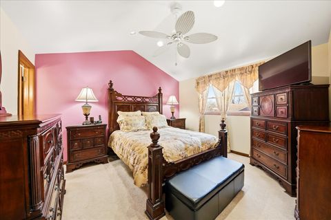 Tiny photo for 916 W JOLIET Highway, New Lenox, IL 60451 (MLS # 12582456)