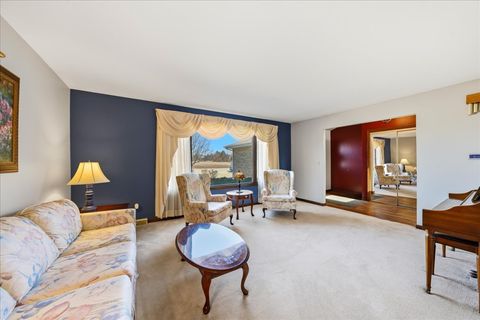 Tiny photo for 916 W JOLIET Highway, New Lenox, IL 60451 (MLS # 12582456)