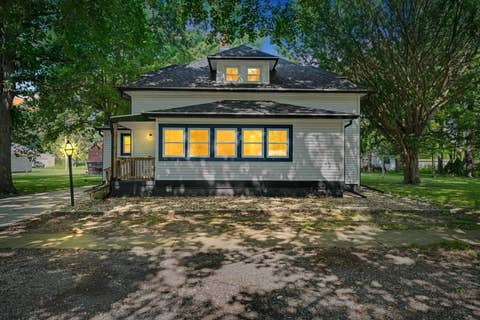 Photo of 15 N Locust Street, Pesotum, IL 61863 (MLS # 12729519)