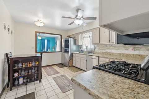 Tiny photo for 861 Boone Drive, Carol Stream, IL 60188 (MLS # 12604483)