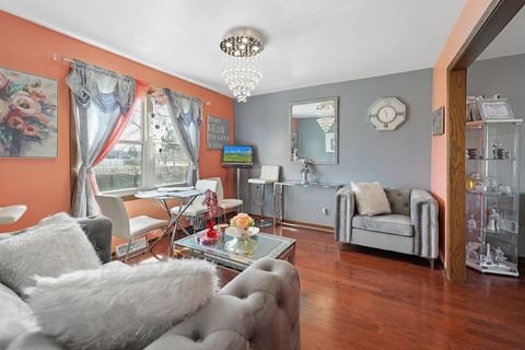 Tiny photo for 861 Boone Drive, Carol Stream, IL 60188 (MLS # 12604483)