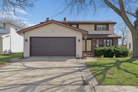 Tiny photo for 861 Boone Drive, Carol Stream, IL 60188 (MLS # 12604483)