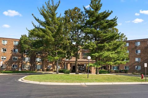 Photo of 1475 Rebecca Drive #217, Hoffman Estates, IL 60169 (MLS # 12473571) Photo of 1475 Rebecca Drive #217, Hoffman Estates, IL 60169 (MLS # 12473571)