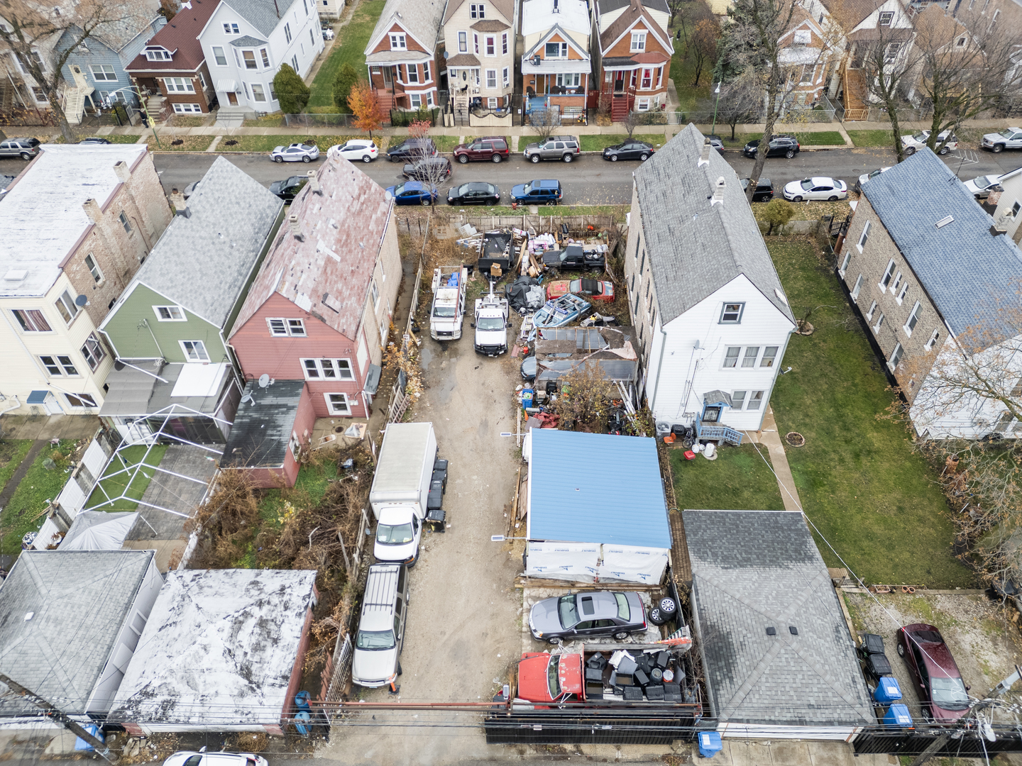 2724 S Karlov Avenue