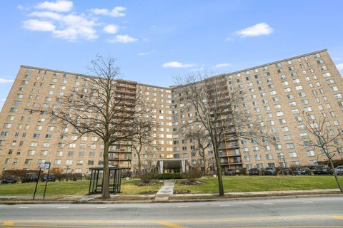 6833 N KEDZIE Avenue 1006 Chicago IL 60645