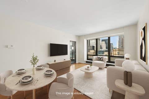 Tiny photo for 130 N Garland Court #2504, Chicago, IL 60602 (MLS # 12697097)