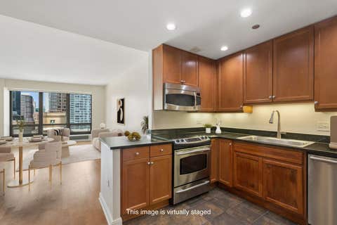 Tiny photo for 130 N Garland Court #2504, Chicago, IL 60602 (MLS # 12697097)