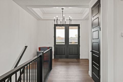 Tiny photo for 4716 Paddington Circle, Bettendorf, IA 52722 (MLS # 12614905)