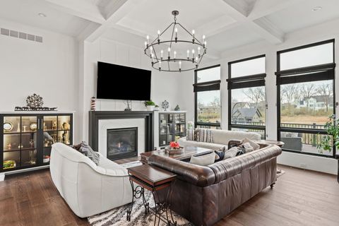 Tiny photo for 4716 Paddington Circle, Bettendorf, IA 52722 (MLS # 12614905)