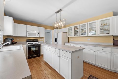 Tiny photo for 1850 White Oak Drive, Algonquin, IL 60102 (MLS # 12591571)