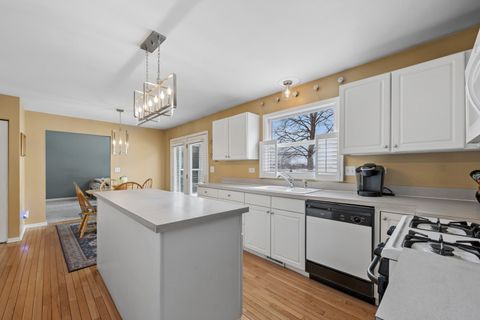 Tiny photo for 1850 White Oak Drive, Algonquin, IL 60102 (MLS # 12591571)