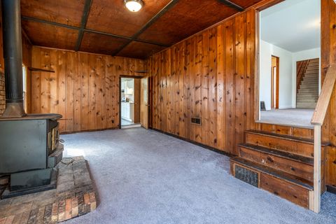 Tiny photo for 1105 W Walkup Avenue, Carbondale, IL 62901 (MLS # 12607936)