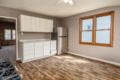 Tiny photo for 1105 W Walkup Avenue, Carbondale, IL 62901 (MLS # 12607936)