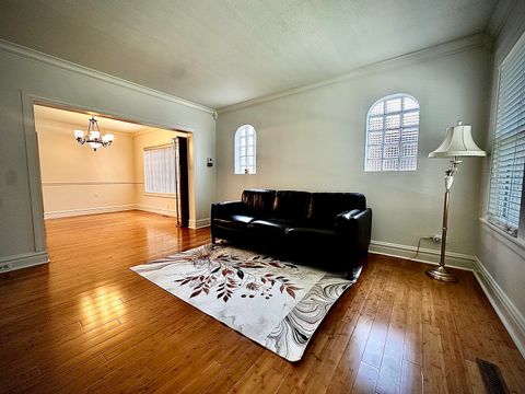 Tiny photo for 3147 Sunnyside Avenue, Brookfield, IL 60513 (MLS # 12662696)