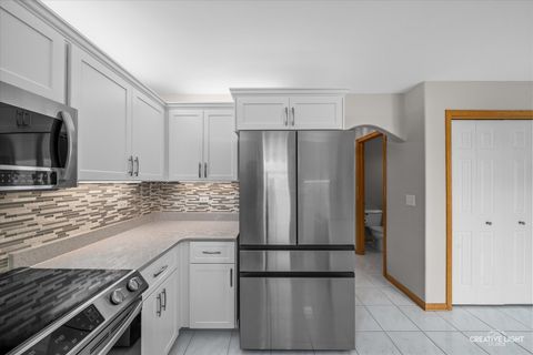 Tiny photo for 4816 Daggets Court, Naperville, IL 60564 (MLS # 12447979)