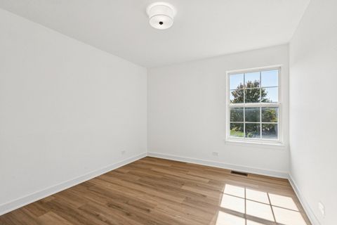 Tiny photo for 369 Mallard Lane, Sugar Grove, IL 60554 (MLS # 12485853)