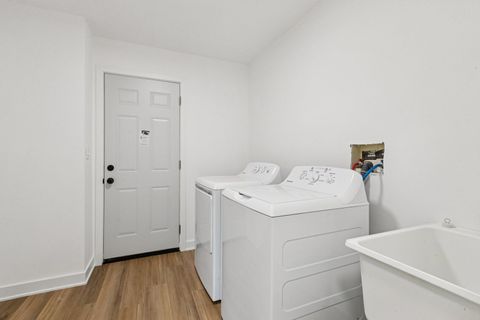 Tiny photo for 369 Mallard Lane, Sugar Grove, IL 60554 (MLS # 12485853)