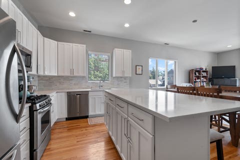 Tiny photo for 1702 W North Avenue #A2, Chicago, IL 60622 (MLS # 12738394)