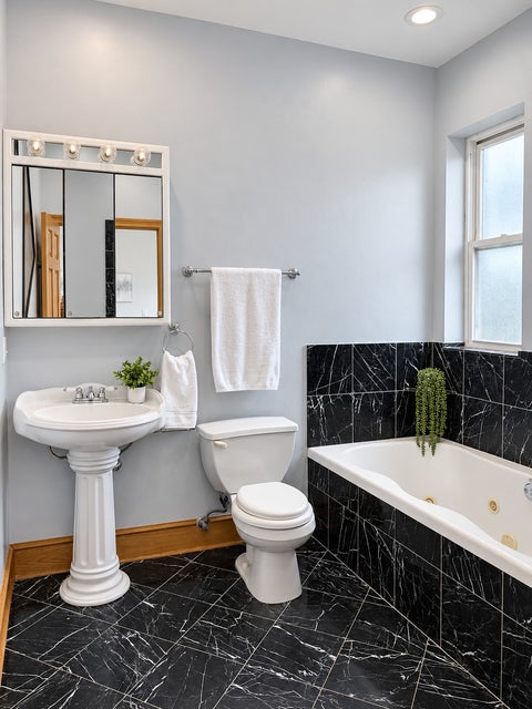 Tiny photo for 4825 S Prairie Avenue #4, Chicago, IL 60615 (MLS # 12756805)