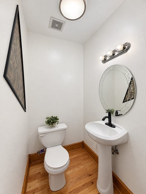 Tiny photo for 4825 S Prairie Avenue #4, Chicago, IL 60615 (MLS # 12756805)