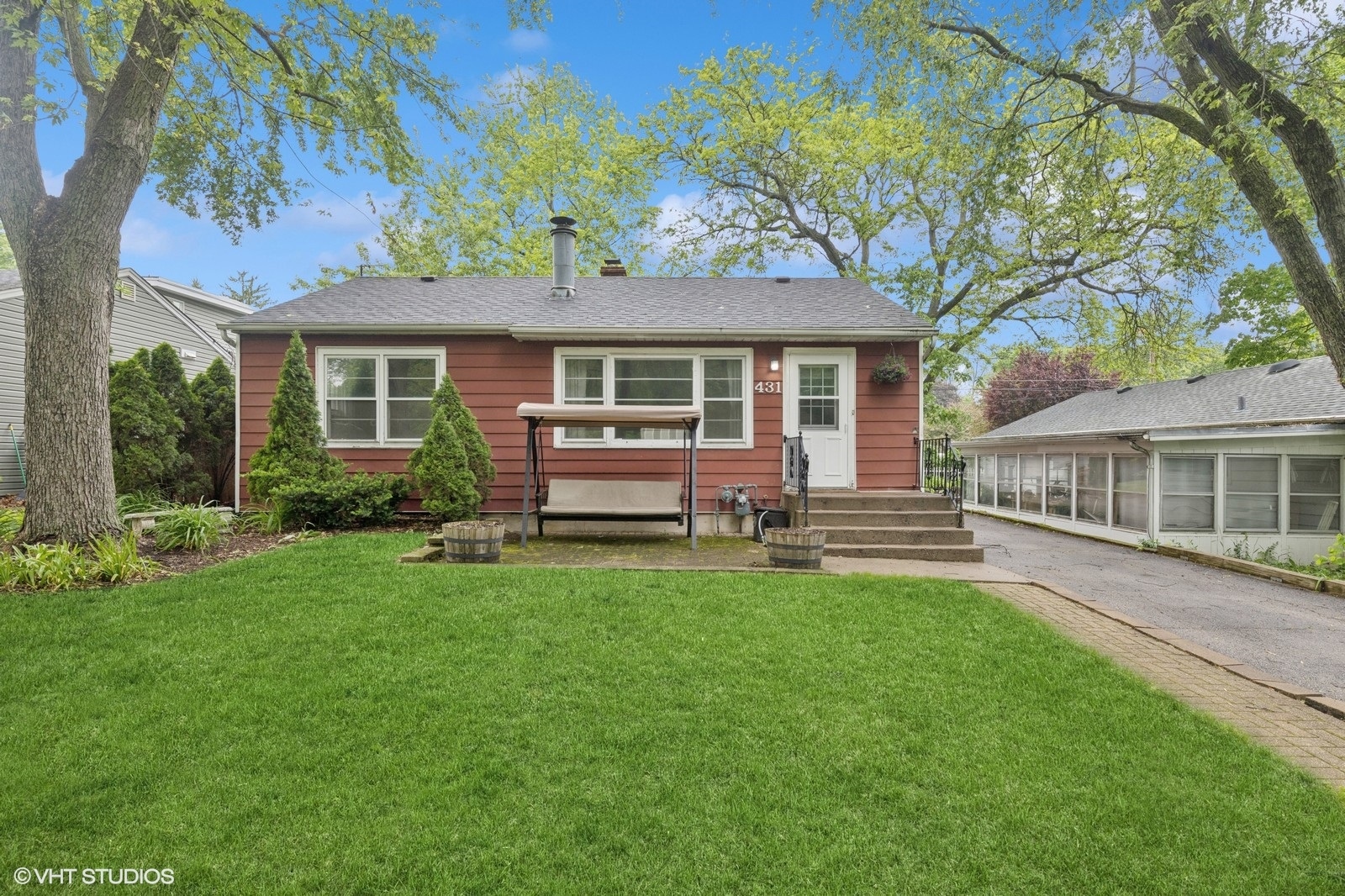 Listing image 2