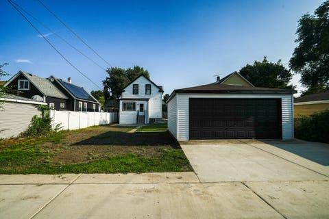 Tiny photo for 8034 42nd Street, Lyons, IL 60534 (MLS # 12716653)