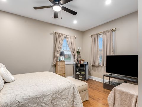 Tiny photo for 101 Bell Court, Oswego, IL 60543 (MLS # 12573583)