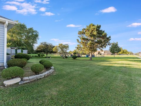 Tiny photo for 101 Bell Court, Oswego, IL 60543 (MLS # 12573583)