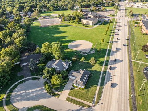 Tiny photo for 101 Bell Court, Oswego, IL 60543 (MLS # 12573583)