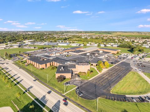 Tiny photo for 101 Bell Court, Oswego, IL 60543 (MLS # 12573583)