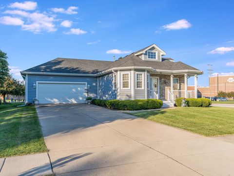 Tiny photo for 101 Bell Court, Oswego, IL 60543 (MLS # 12573583)