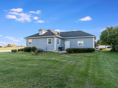 Tiny photo for 101 Bell Court, Oswego, IL 60543 (MLS # 12573583)