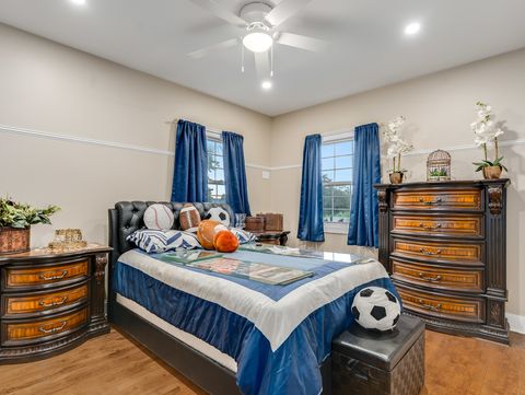 Tiny photo for 101 Bell Court, Oswego, IL 60543 (MLS # 12573583)