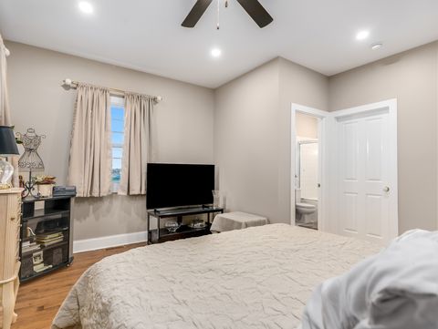 Tiny photo for 101 Bell Court, Oswego, IL 60543 (MLS # 12573583)