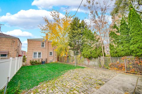 Tiny photo for 10626 S Prairie Avenue, Chicago, IL 60628 (MLS # 12514890)
