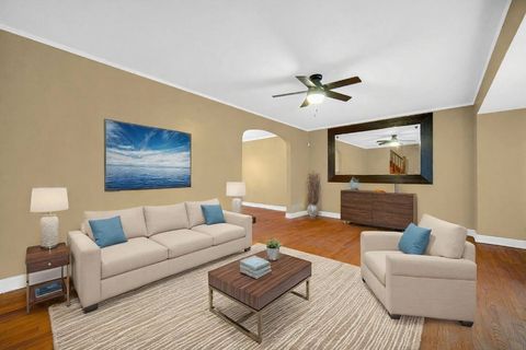 Tiny photo for 10626 S Prairie Avenue, Chicago, IL 60628 (MLS # 12514890)