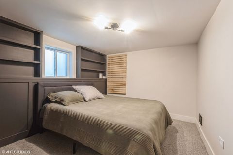 Tiny photo for 5151 W Winona Street, Chicago, IL 60630 (MLS # 12490732)