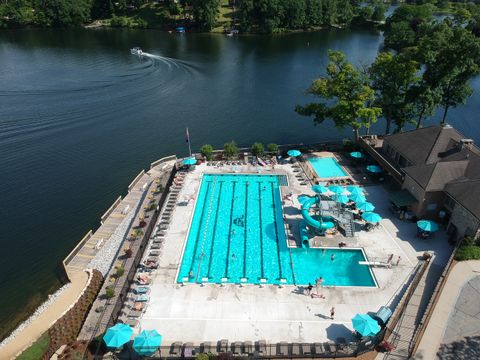 Tiny photo for 124 N 350 W, Valparaiso, IN 46385 (MLS # 12484449)