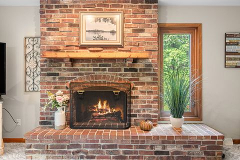 Tiny photo for 124 N 350 W, Valparaiso, IN 46385 (MLS # 12484449)